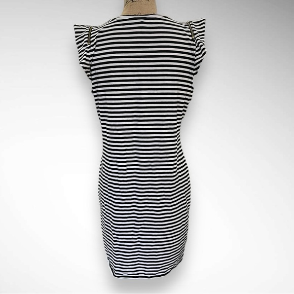 MICHAEL Michael Kors Women's Black and White Striped Shift Dress Medium | EUC - Picture 4 of 10